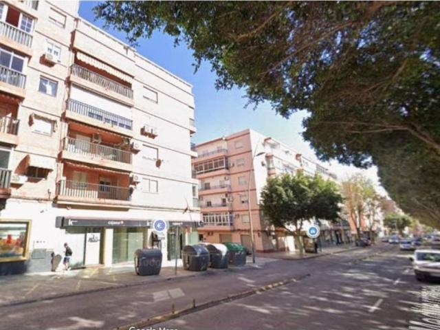 Piso en Alquiler en Almería