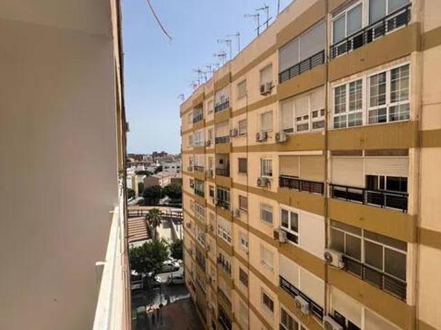 Piso en Alquiler en Almería