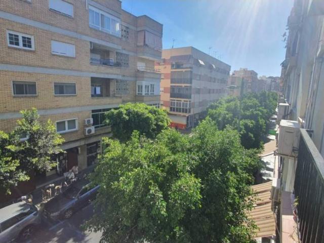 Piso en Alquiler en Almería