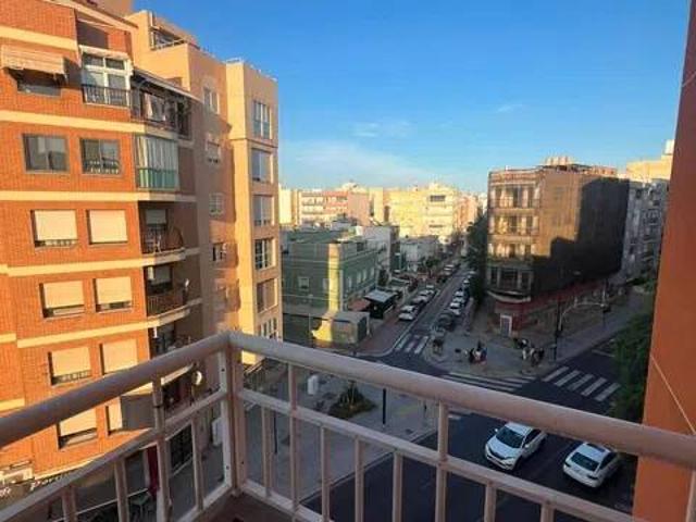 Piso en Alquiler en Almería