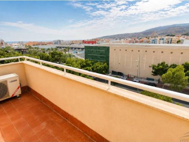 Piso en Alquiler en Almería