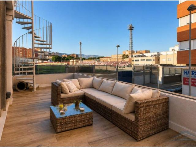 Piso en Alquiler en Almería