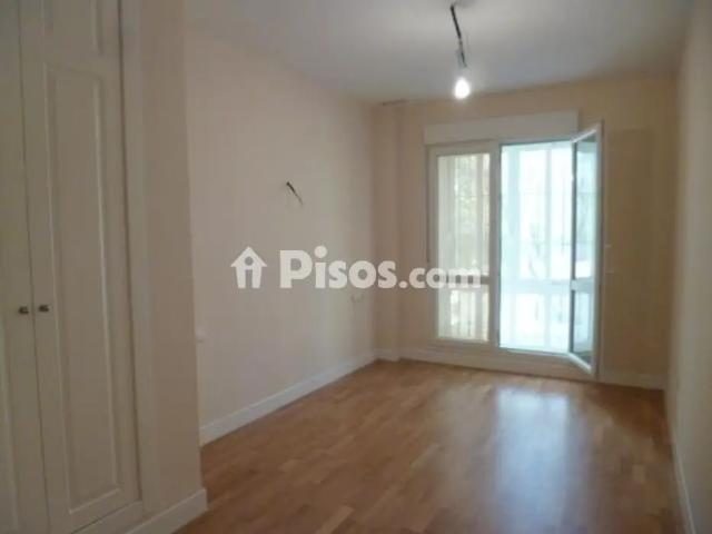 Piso en alquiler en Alvaro Domecq