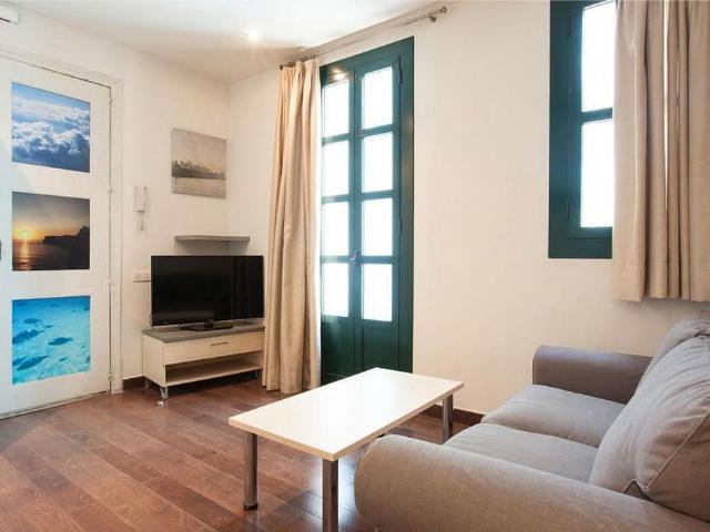 Piso en alquiler en Barcelona, de 44 m² 2 habitaciones por 868