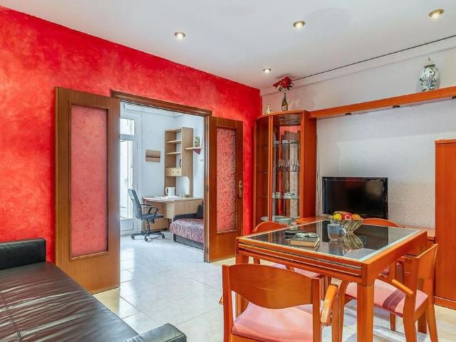 Piso en alquiler en Barcelona, de 47 m² 1 habitación por 970