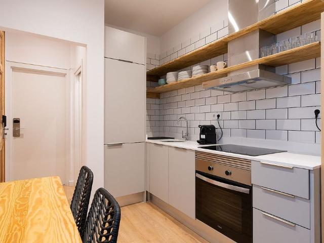 Piso en alquiler en Barcelona, de 47 m² 2 habitaciones por 2.200
