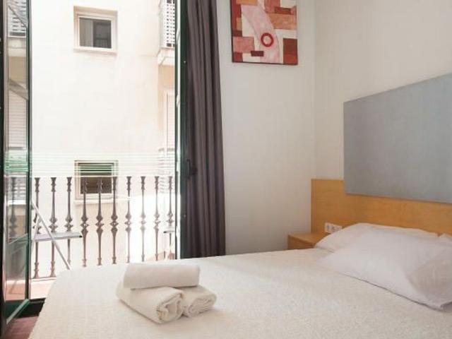 Piso en alquiler en Barcelona, de 44 m² 2 habitaciones por 871