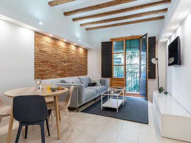 Piso en alquiler en Barcelona, de 48 m² 2 habitaciones por 868