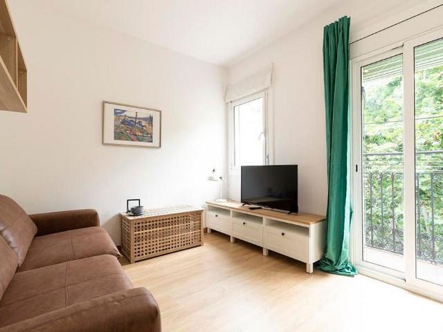 Piso en alquiler en Barcelona, de 48 m² 2 habitaciones por 1.047