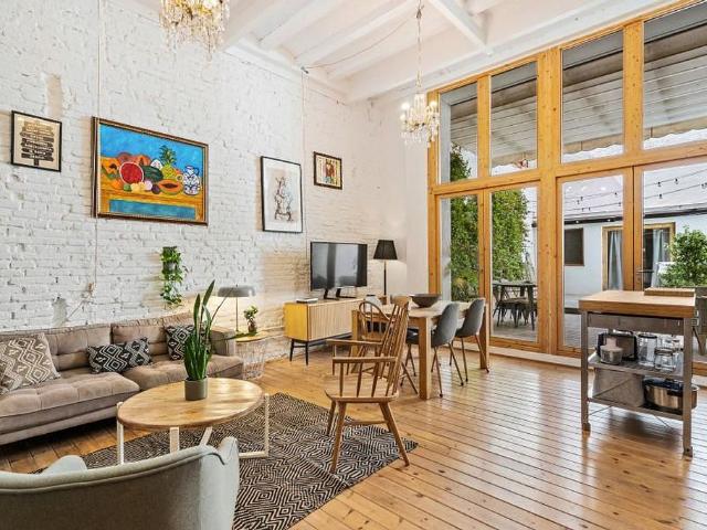 Piso en alquiler en Barcelona, de 49 m² 2 habitaciones por 1.980