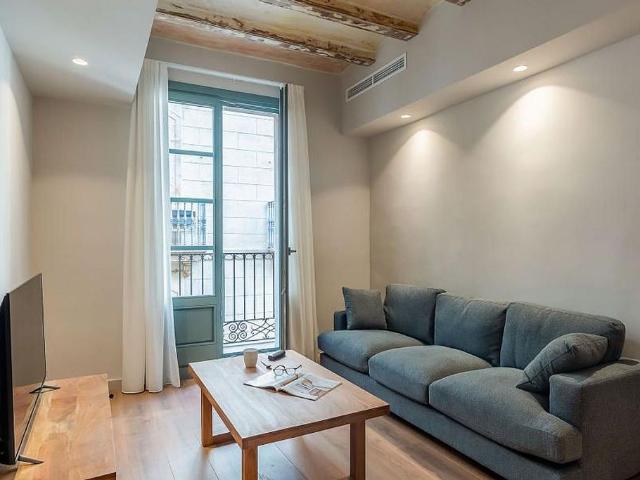 Piso en alquiler en Barcelona, de 55 m² 1 habitación por 1.480