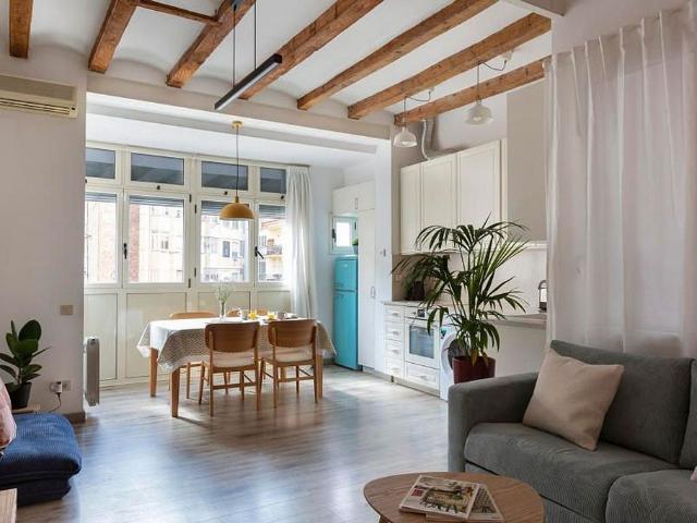 Piso en alquiler en Barcelona, de 56 m² 3 habitaciones por 1.000
