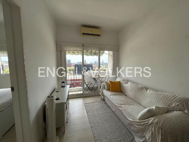 Piso en alquiler en Barcelona, de 58 m² 2 habitaciones por 1.300