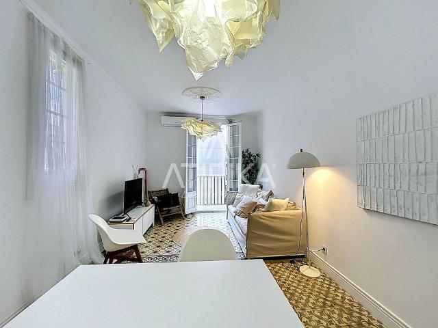 Piso en alquiler en Barcelona, de 58 m² 2 habitaciones por 2.100