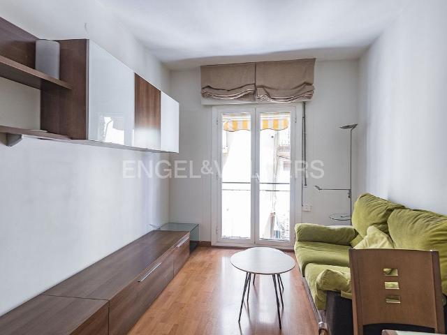 Piso en alquiler en Barcelona, de 59 m² 3 habitaciones por 1.395