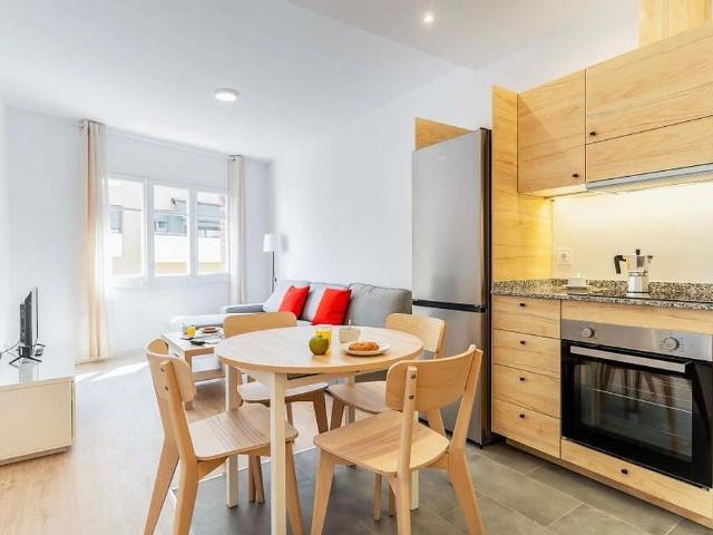 Piso en alquiler en Barcelona, de 64 m² 3 habitaciones por 1.031
