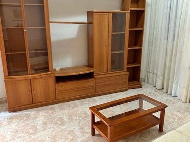 Piso en alquiler en Barcelona, de 65 m² 2 habitaciones por 1.152