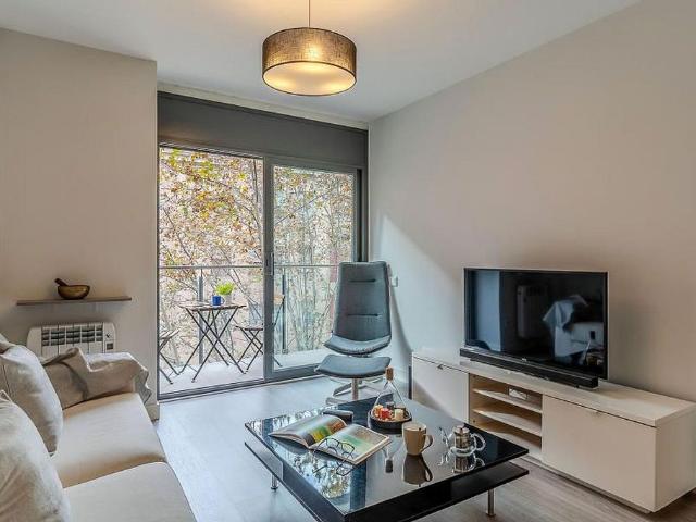 Piso en alquiler en Barcelona, de 66 m² 2 habitaciones por 1.128