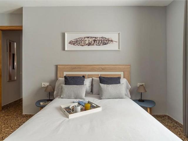 Piso en alquiler en Barcelona, de 66 m² 3 habitaciones por 928