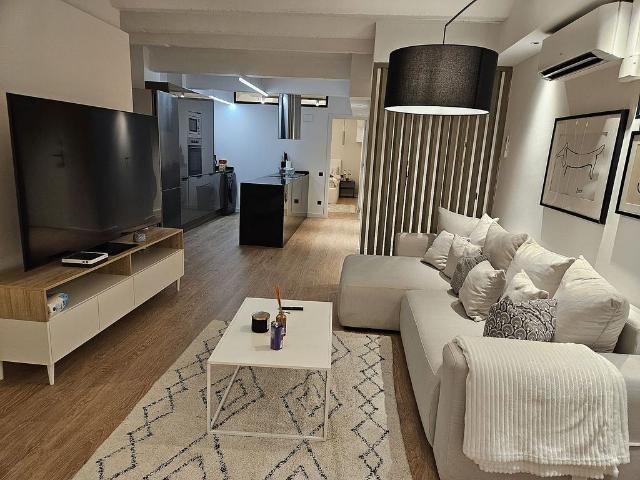 Piso en alquiler en Barcelona, de 70 m² 2 habitaciones por 2.300