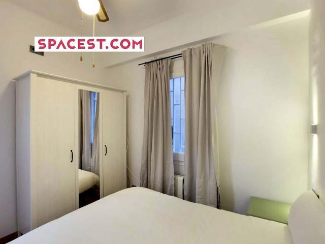 Piso en alquiler en Barcelona, de 70 m² 4 habitaciones por 1.700
