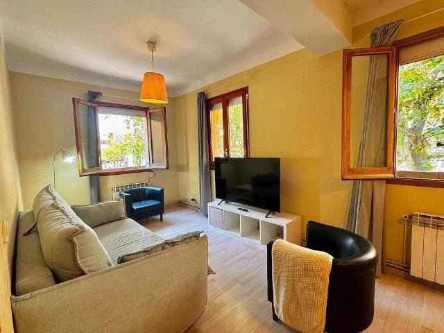 Piso en alquiler en Barcelona, de 75 m² 2 habitaciones por 1.500