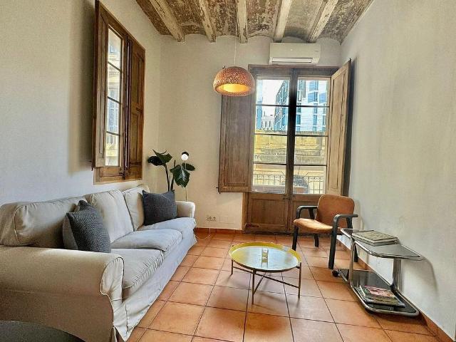 Piso en alquiler en Barcelona, de 85 m² 3 habitaciones por 1.680