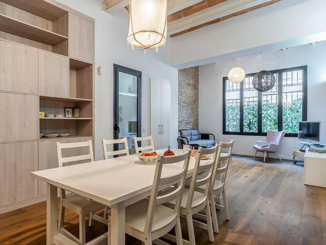 Piso en alquiler en Barcelona, de 86 m² 1 habitación por 1.103