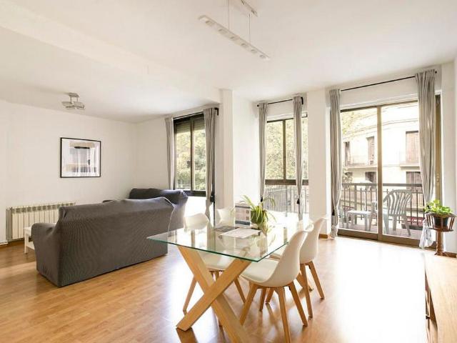 Piso en alquiler en Barcelona, de 91 m² 3 habitaciones por 1.650
