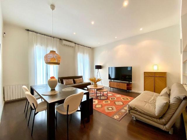Piso en alquiler en Barcelona, de 98 m² 2 habitaciones por 2.650