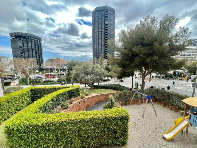 Piso en alquiler en calle Del Doctor Ferran, Barcelona, de 207 m² 5 habitaciones por 6.000