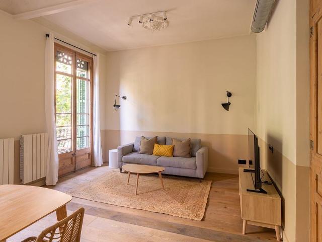 Piso en alquiler en Barcelona, de 102 m² 1 habitación por 2.300