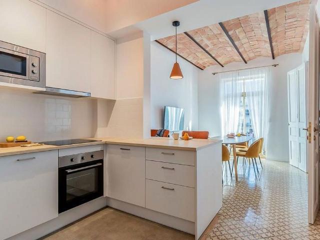 Piso en alquiler en Barcelona, de 125 m² 4 habitaciones por 2.999