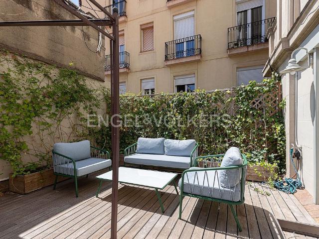 Piso en alquiler en Barcelona, de 183 m² 3 habitaciones por 3.985