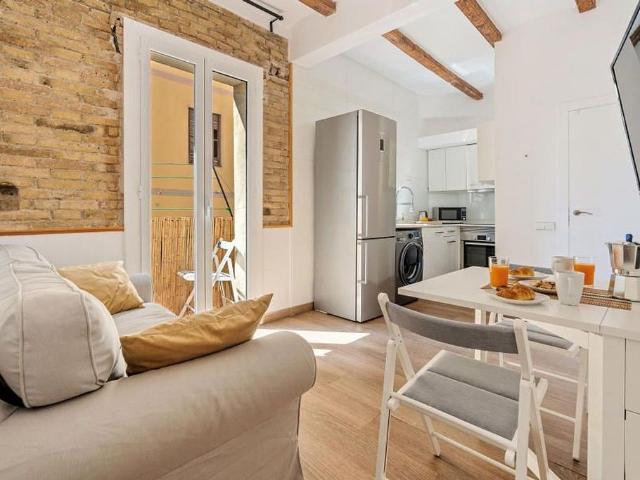 Piso en alquiler en Barcelona, de 28 m² 2 habitaciones por 750