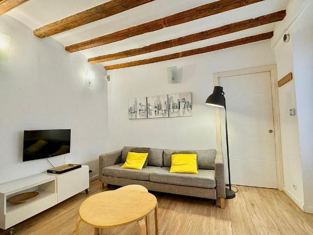 Piso en alquiler en Barcelona, de 33 m² 1 habitación por 1.000