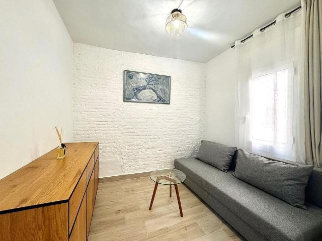 Piso en alquiler en Barcelona, de 33 m² 1 habitación por 1.100