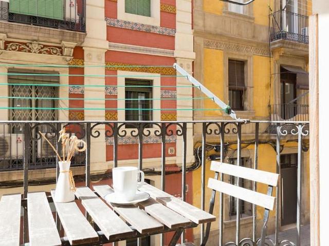 Piso en alquiler en Barcelona, de 35 m² 1 habitación por 753