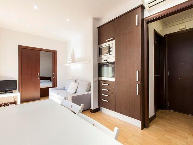 Piso en alquiler en Barcelona, de 35 m² 1 habitación por 844