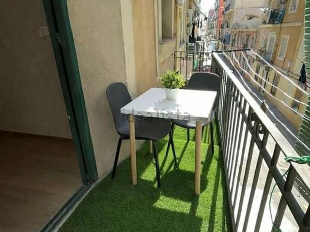 Piso en alquiler en Barcelona, de 38 m² 2 habitaciones por 1.200