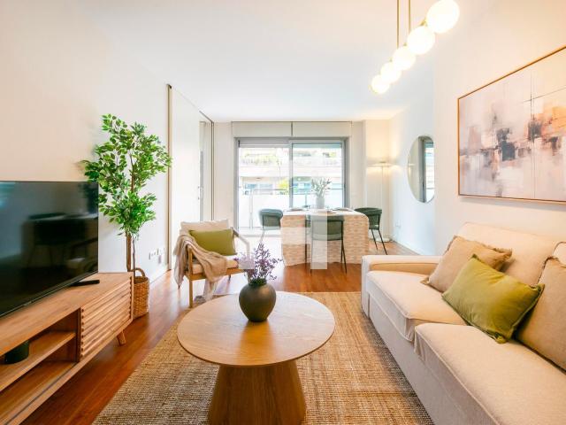 Piso en alquiler en Barcelona L'Eixample AMPLIO Y PRECIOSO PISO AMUEBLADO
