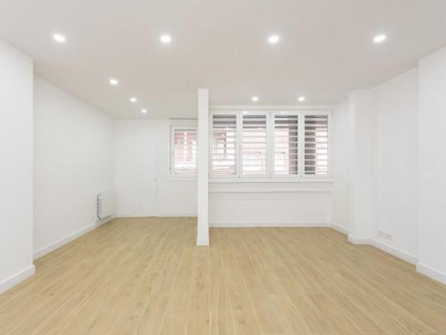 Piso en alquiler en Barcelona, Sarrià