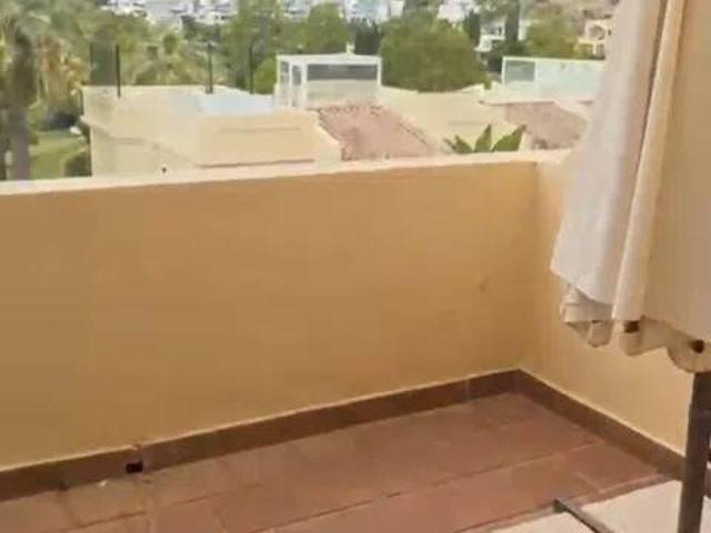 Piso en Alquiler en Benahavís