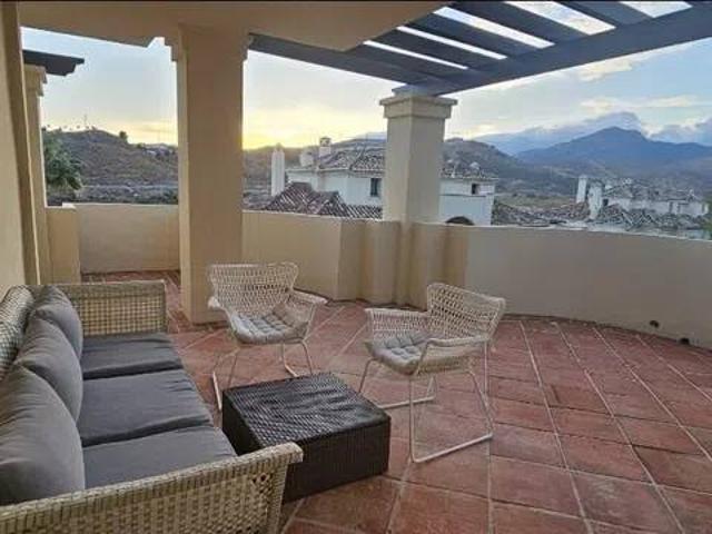 Piso en Alquiler en Benahavís