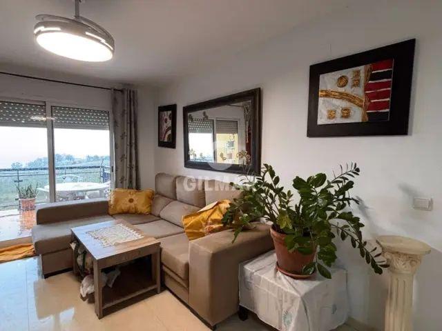 Piso en alquiler en Benajarafe