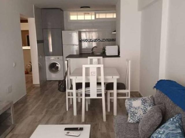 Piso en Alquiler en Benalmádena