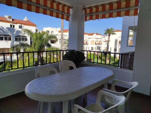 Piso en Alquiler en Benalmádena