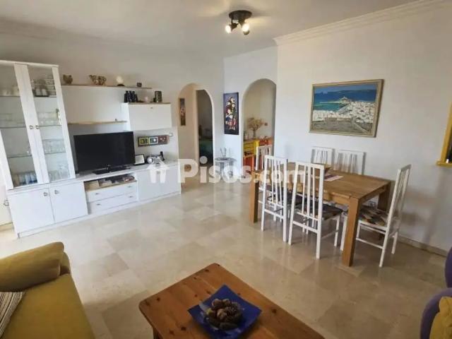 Piso en alquiler en Benalmádena