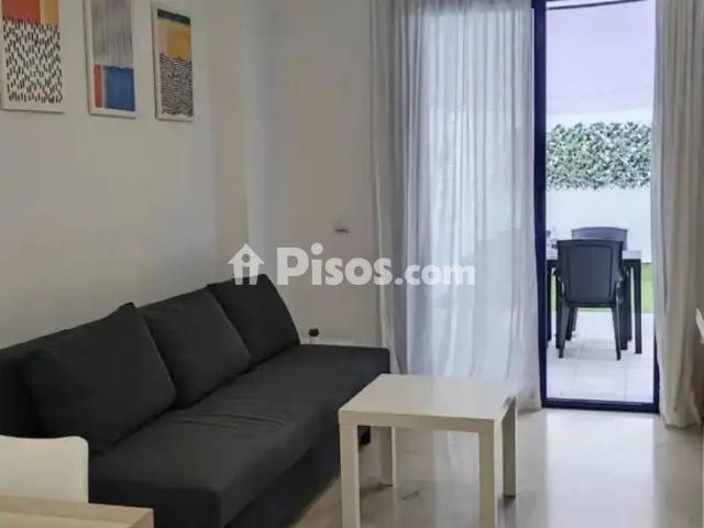 Piso en alquiler en Benalmádena