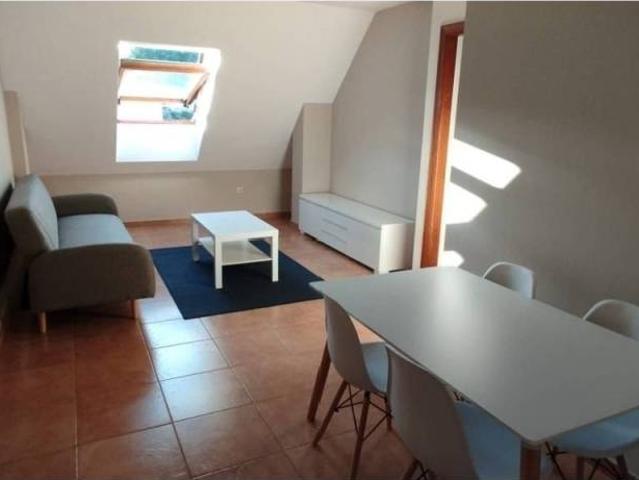 Piso en Alquiler en Culleredo
